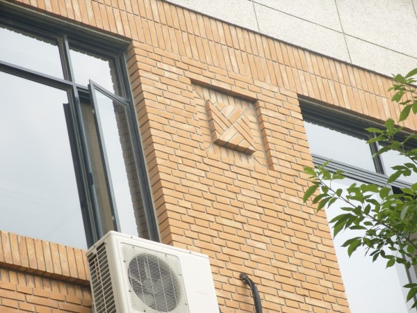 清華大學墻磚案例